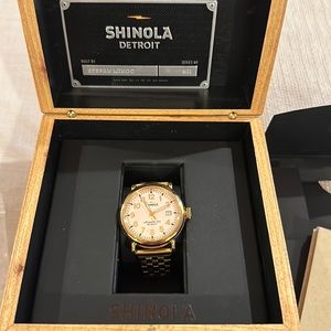 Shinola Runwell Women’s gold watch